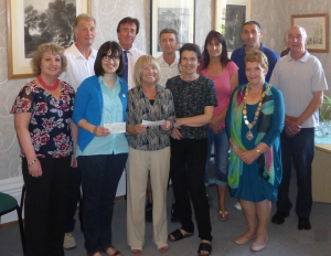 Fun Run Cheque Presentation 1